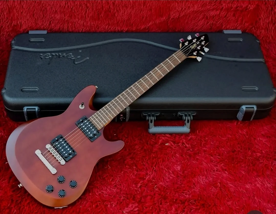 Squier M80 Nut Satin 2007 Impecable