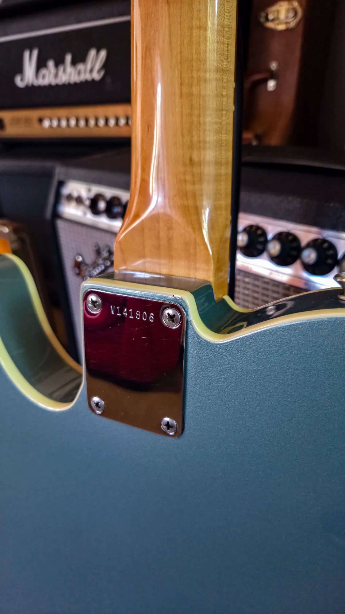 Fender Avri Telecaster Custom 62 - Vista 12