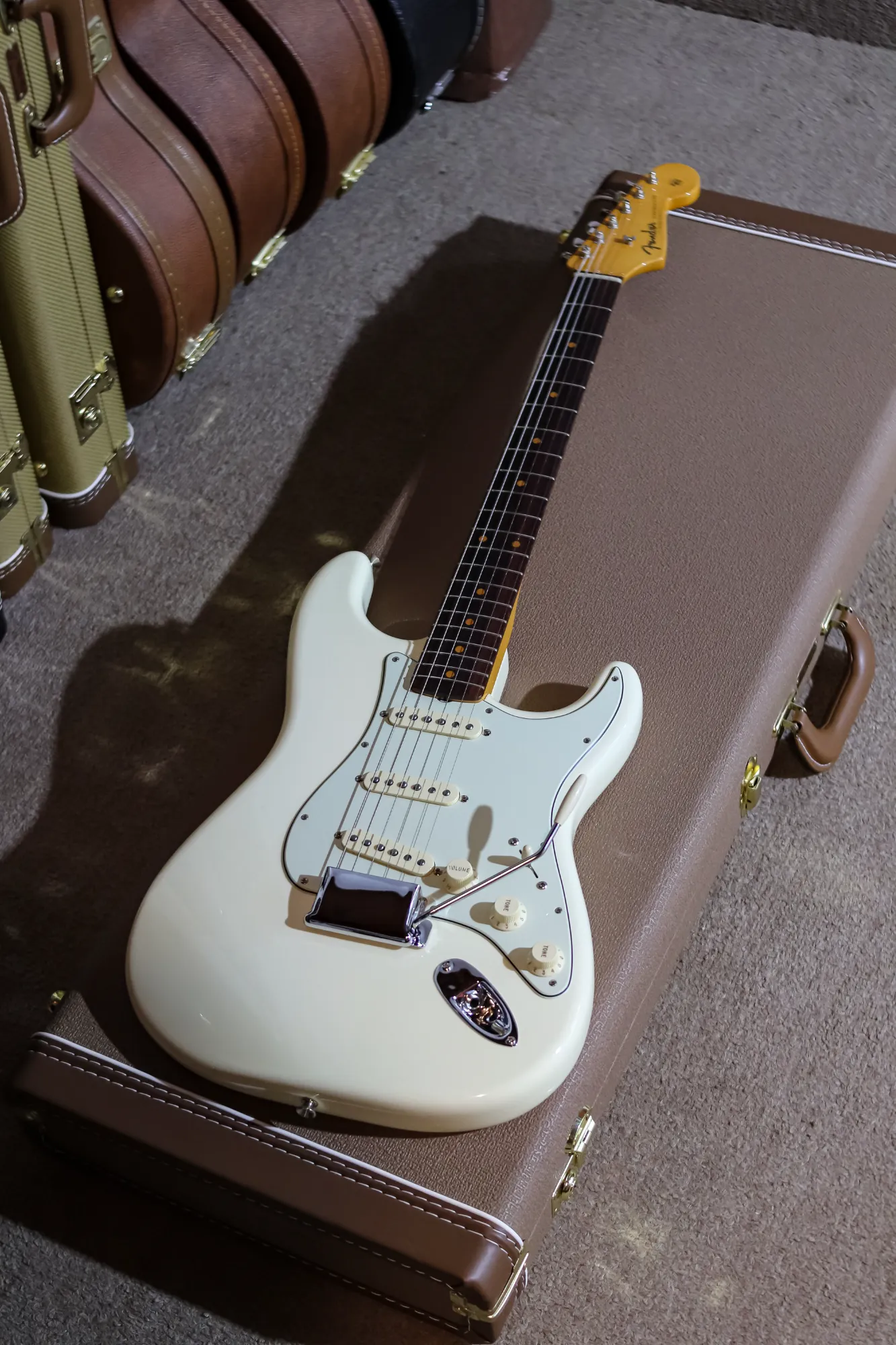 Fender Stratocaster American Vintage  II Olympic White - Vista 14
