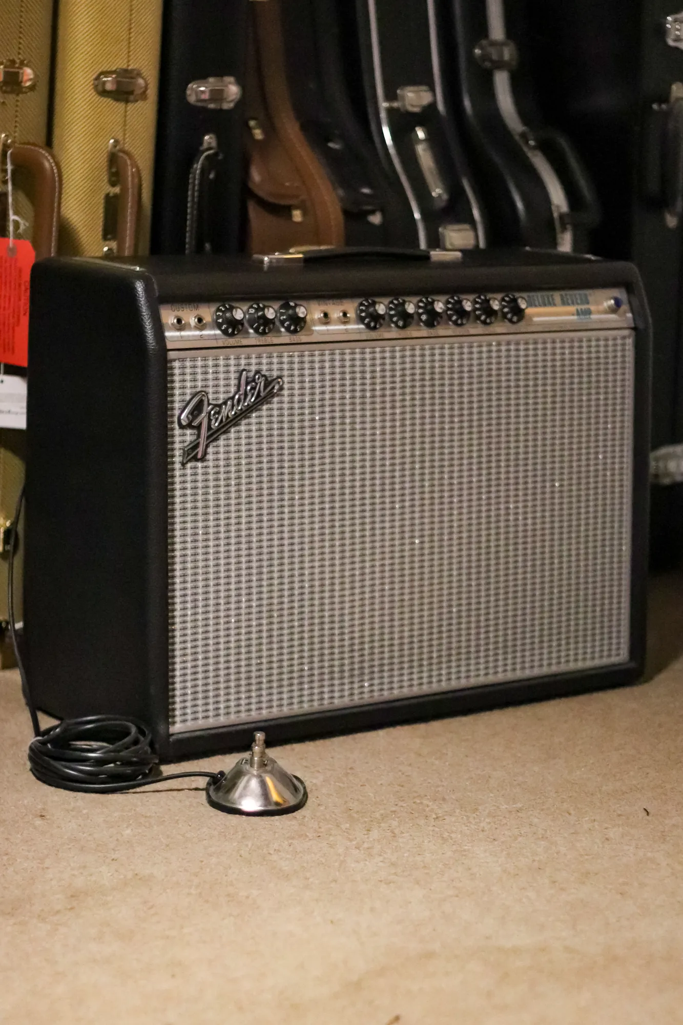 FENDER 68 CUSTOM DELUXE REVERB  2018 - Vista 3