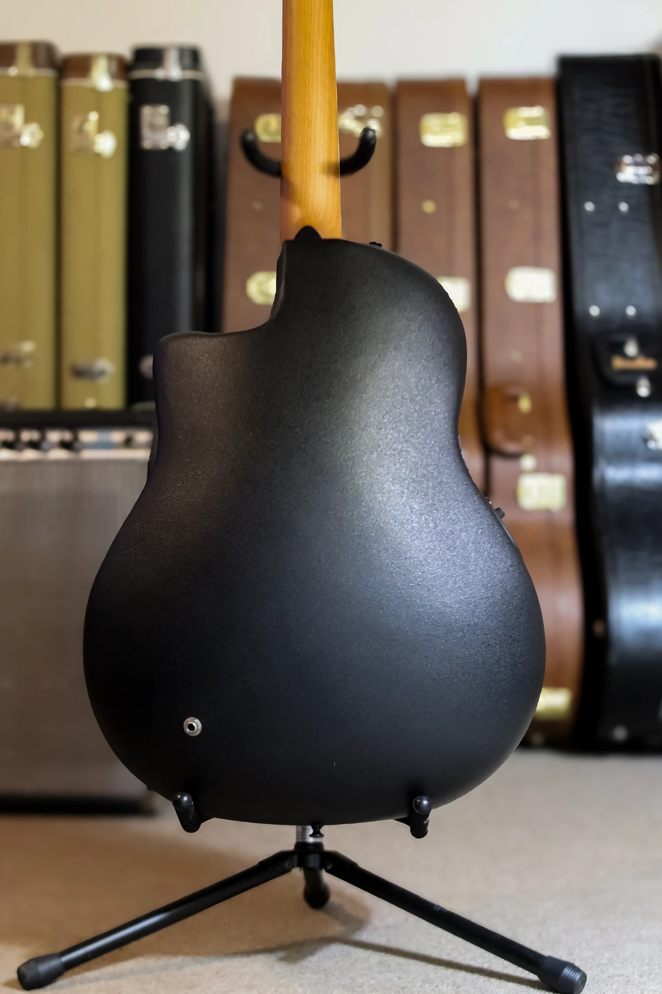 Ovation Celebrity CC245 - H - Vista 13