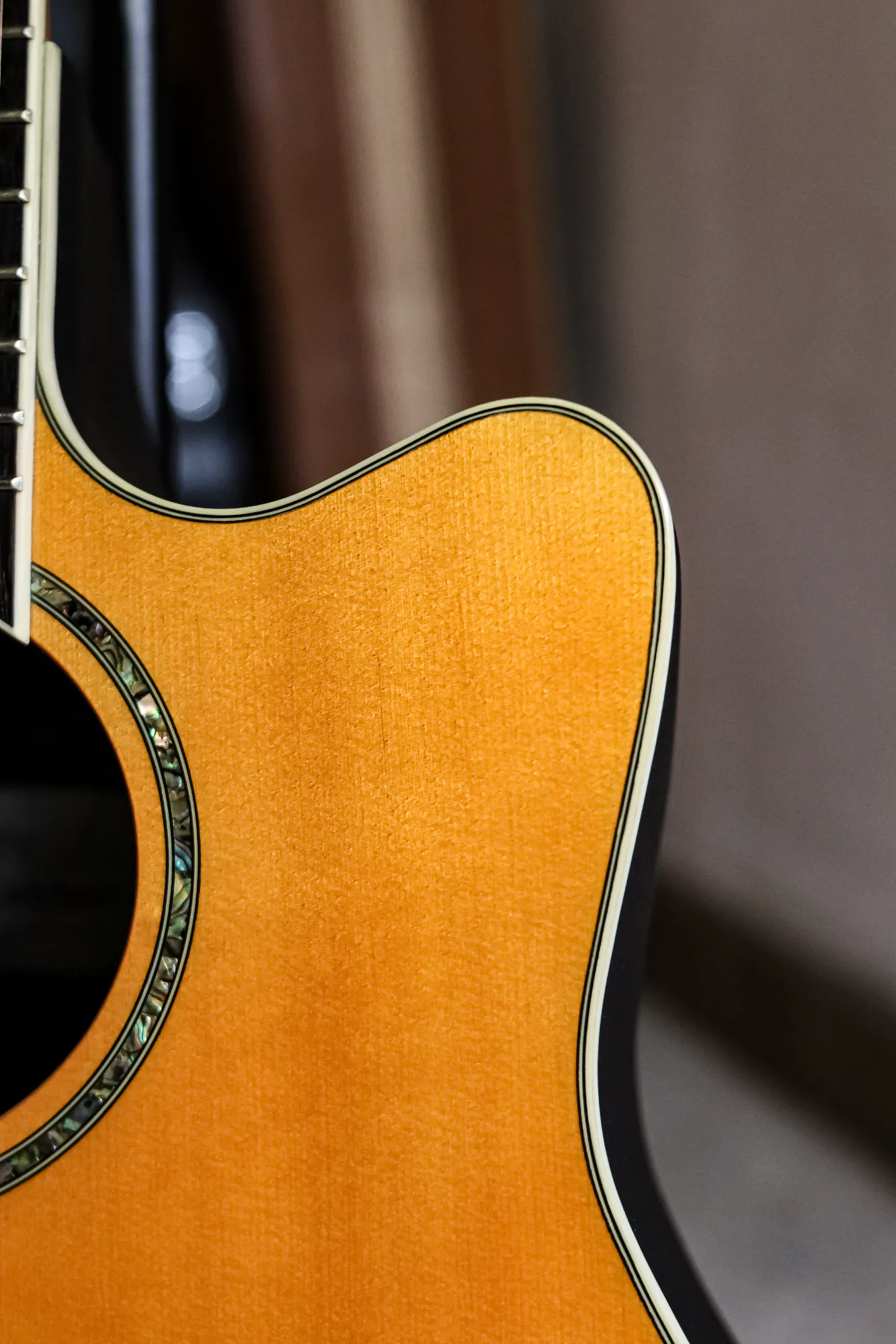 Ovation Celebrity CC245 - H - Vista 6
