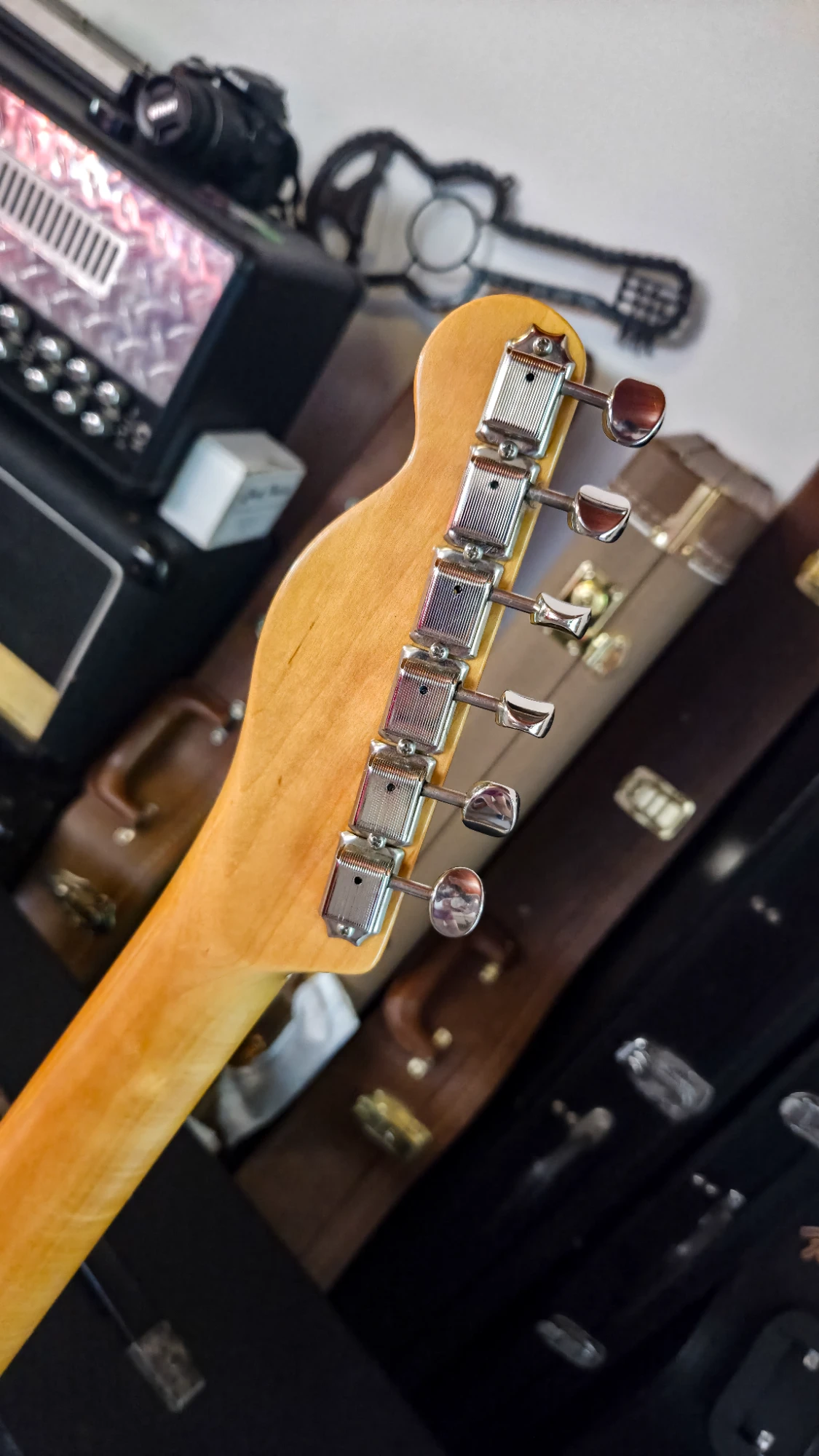 Fender Avri Telecaster Custom 62 - Vista 14