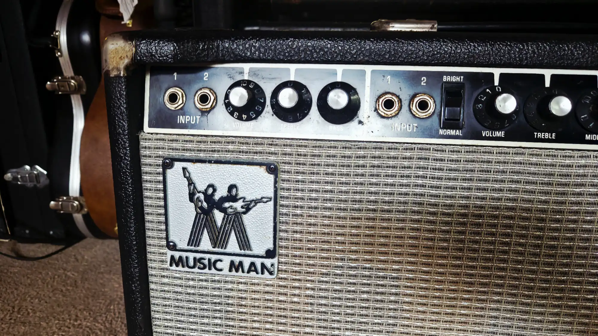 Musicman Sixty-Five 1979 - Vista 3