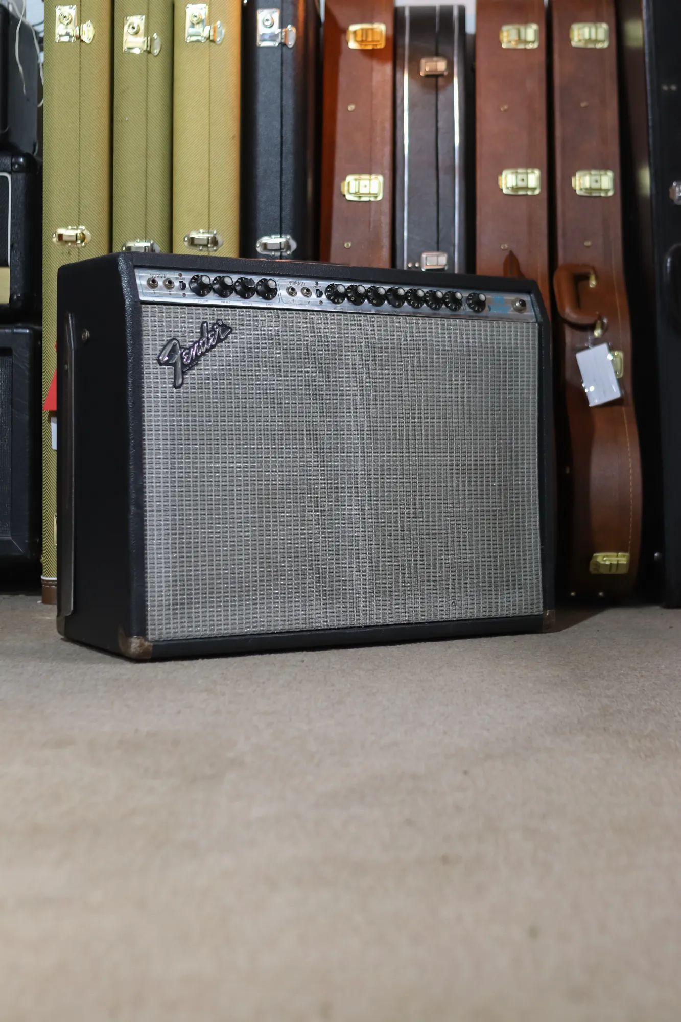 Fender Twin Reverb 1978 silverface 2x12 135 watts - Vista 2