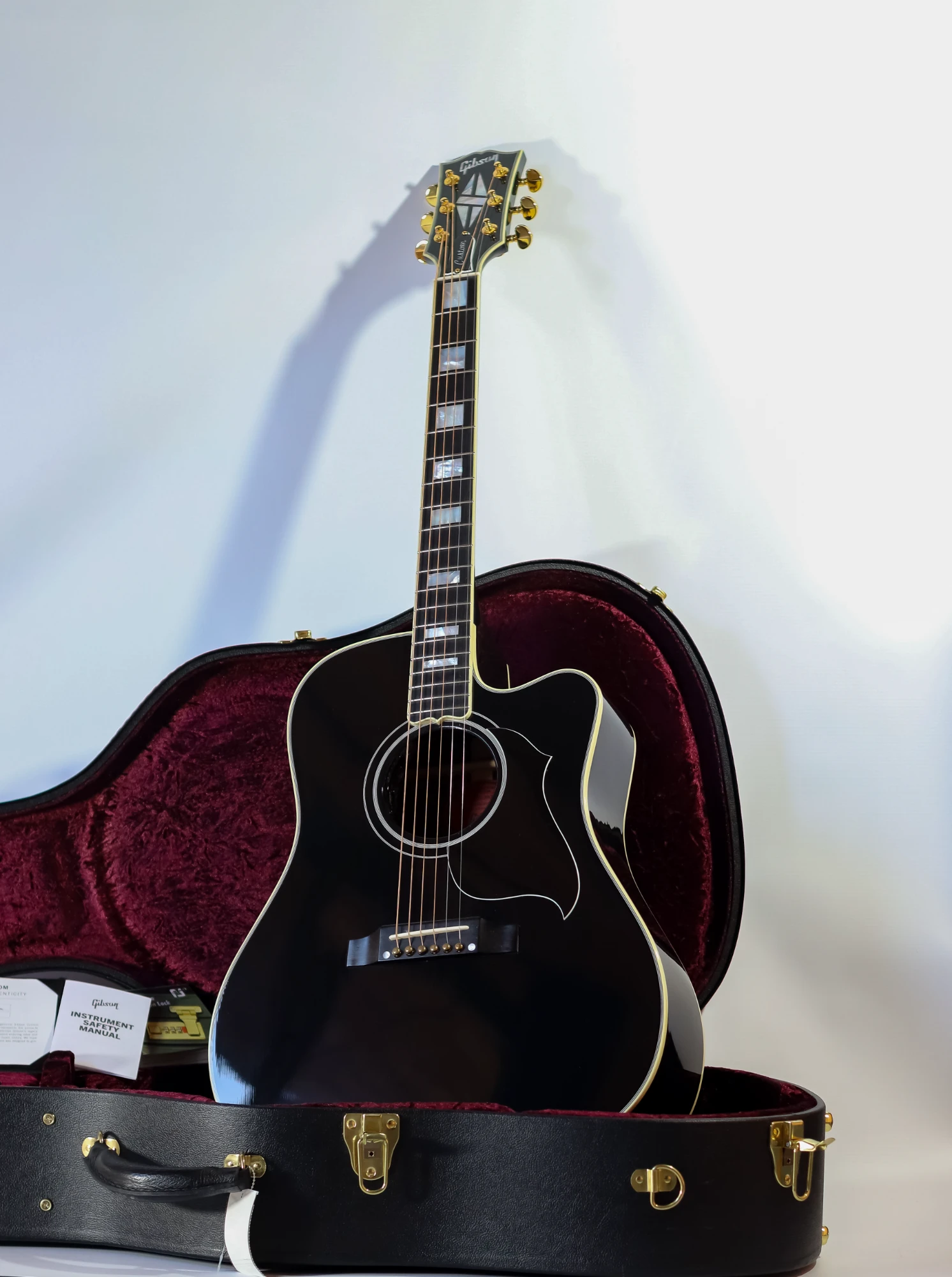 Gibson Custom Shop Songwriter EC Custom . - Vista 4