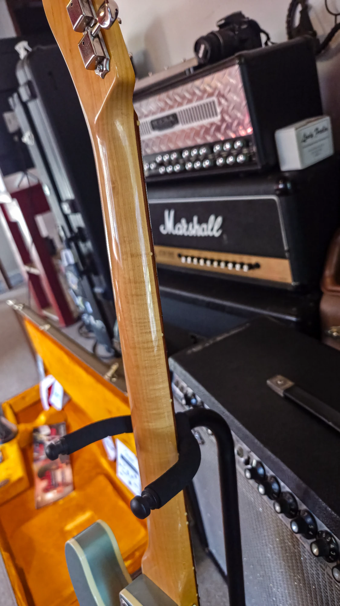 Fender Avri Telecaster Custom 62 - Vista 13