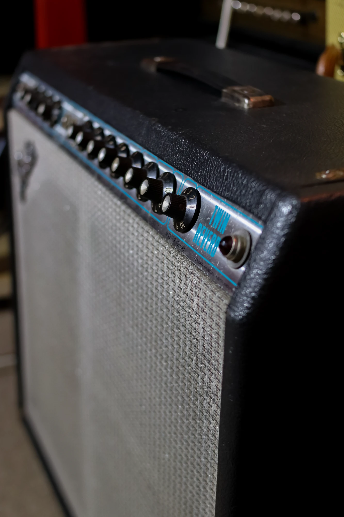 Fender Twin Reverb 1978 silverface 2x12 135 watts - Vista 4