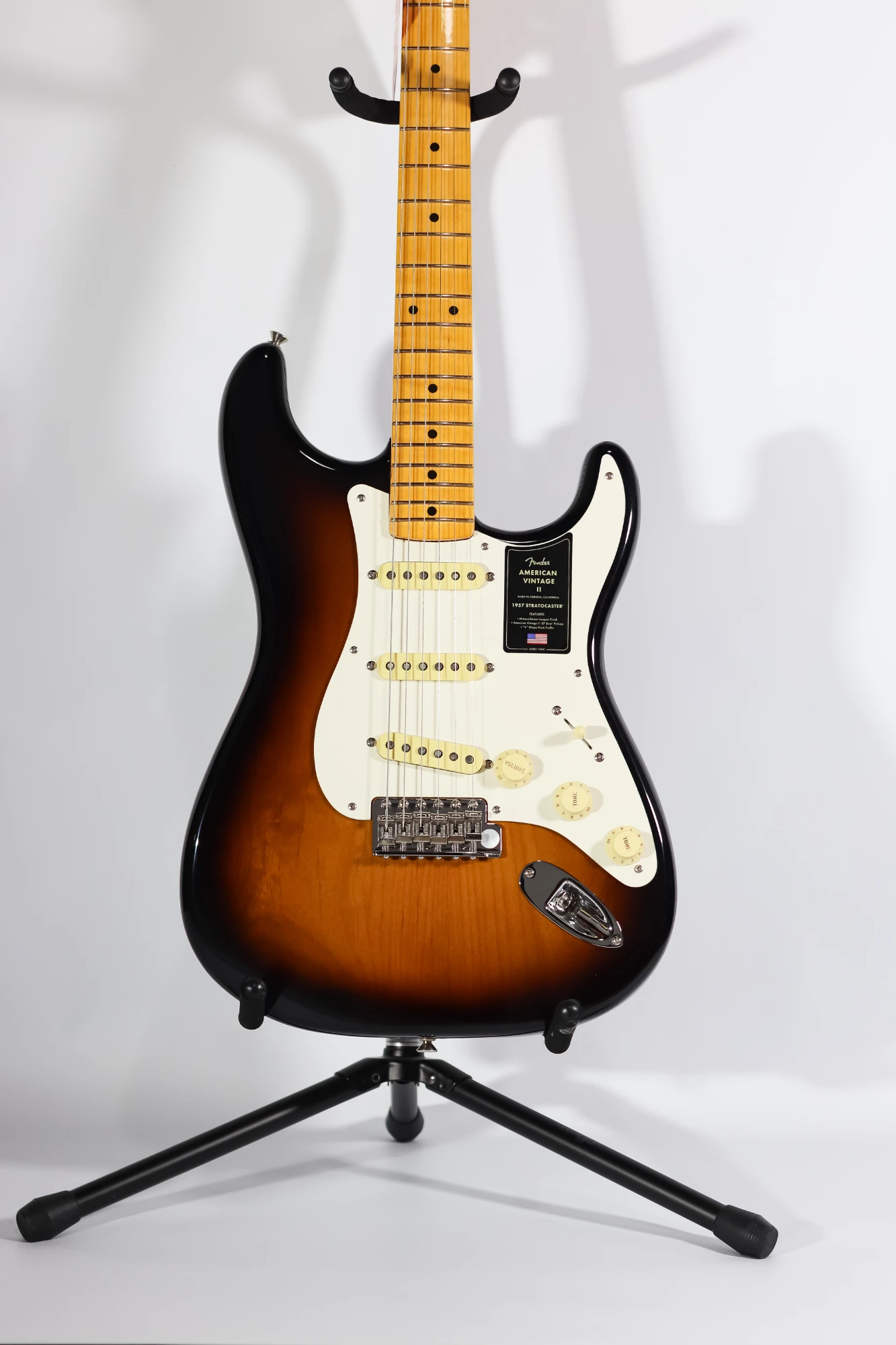 Fender Stratocaster American Vintage II 1957 2024 NOS - Vista 2
