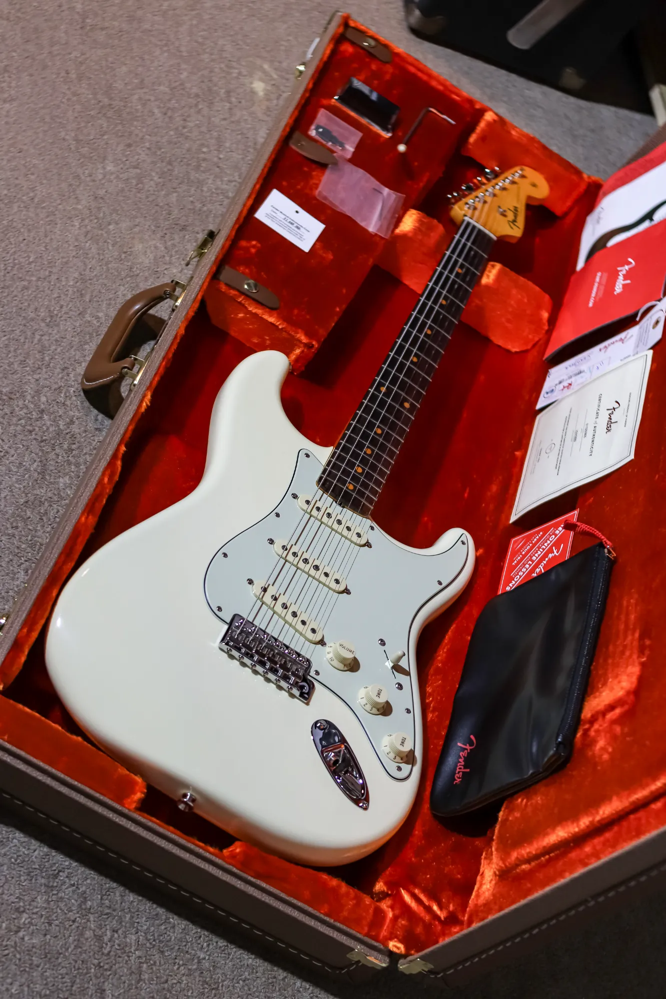 Fender Stratocaster American Vintage  II Olympic White