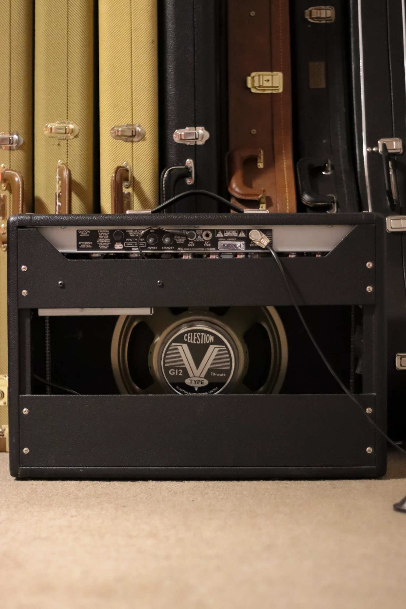 FENDER 68 CUSTOM DELUXE REVERB  2018 - Vista 6