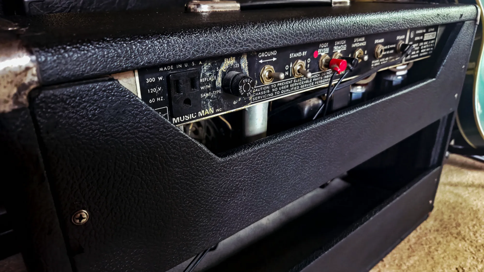 Musicman Sixty-Five 1979 - Vista 8