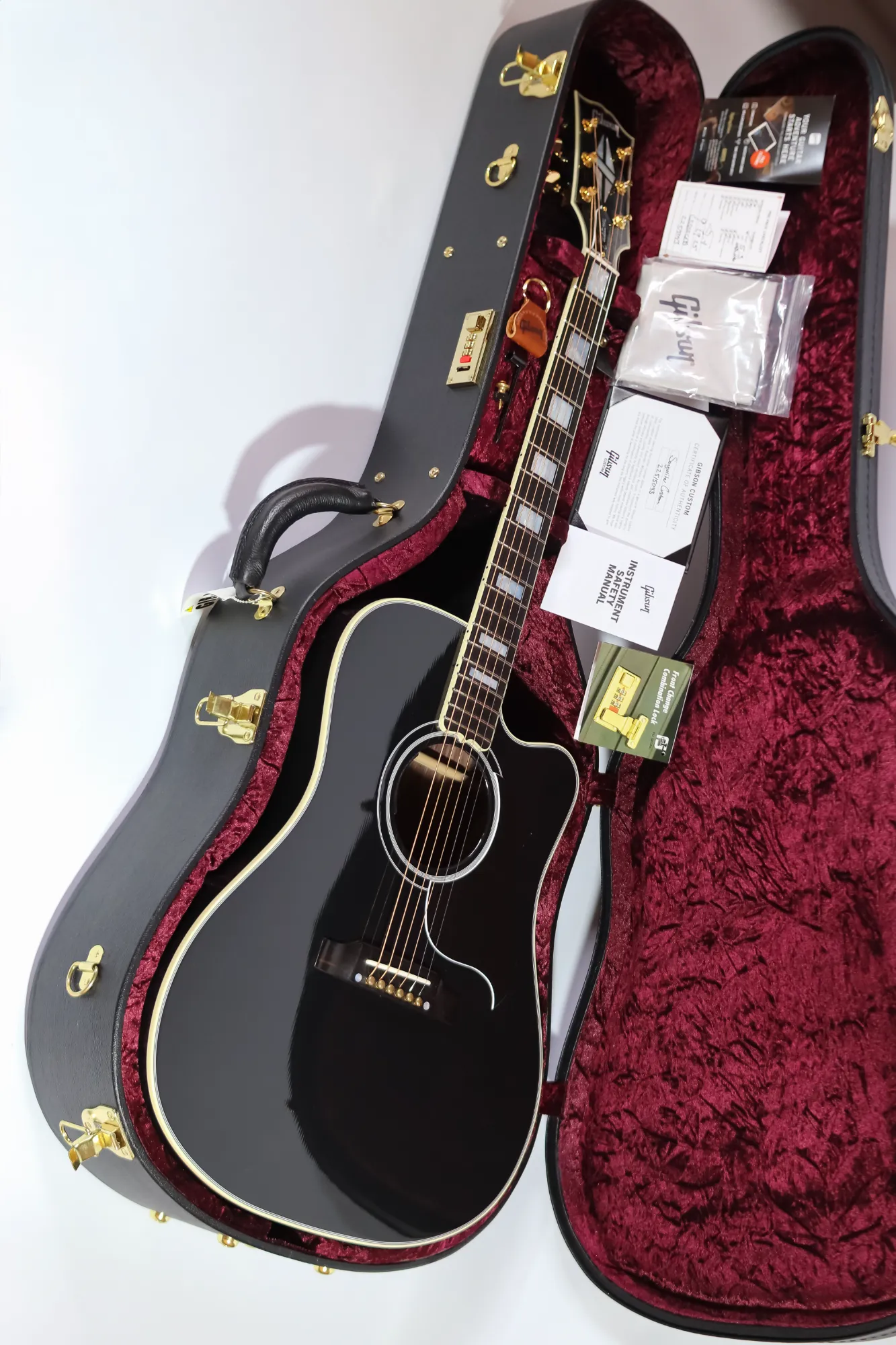Gibson Custom Shop Songwriter EC Custom .