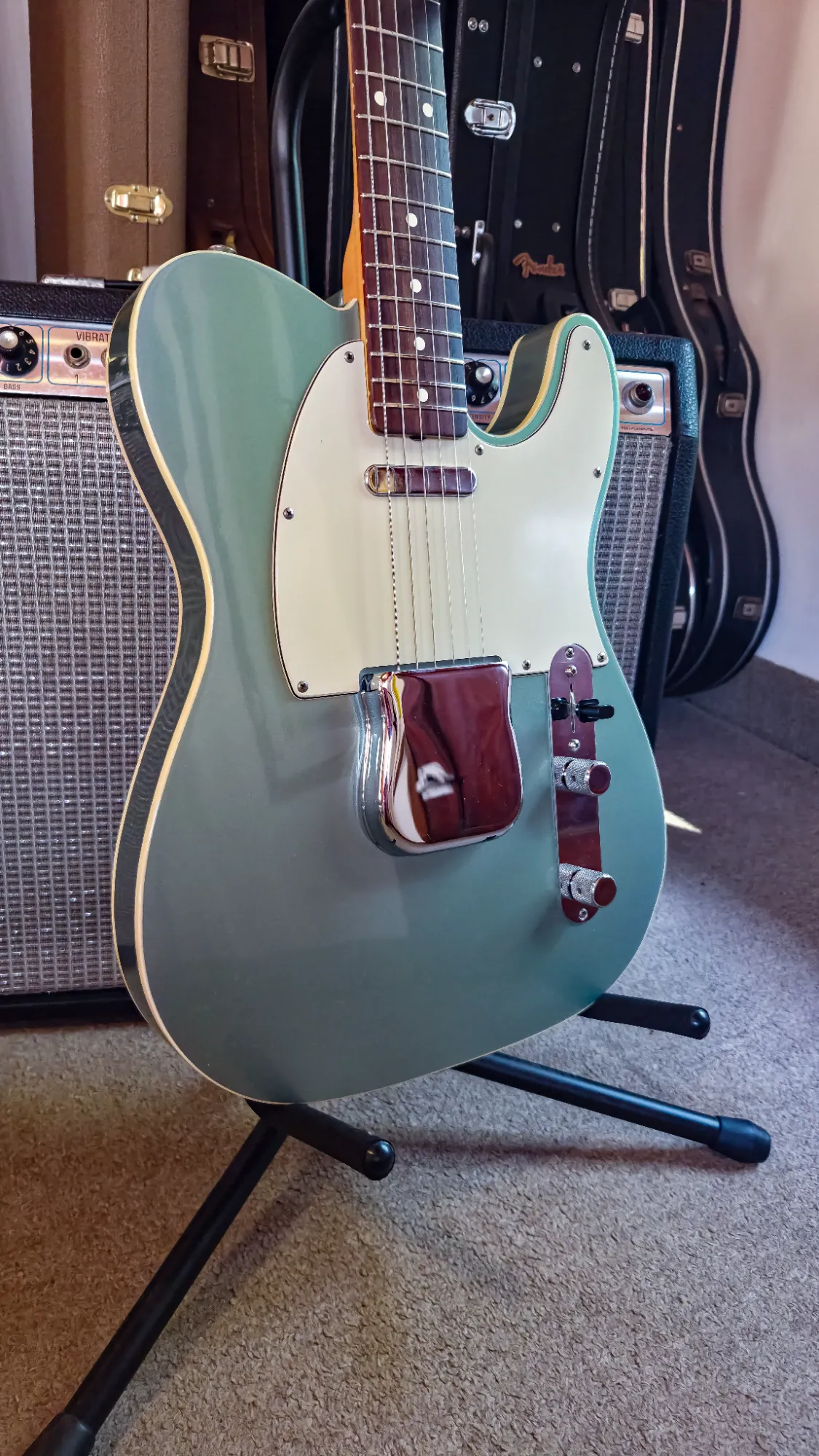 Fender Avri Telecaster Custom 62 - Vista 6