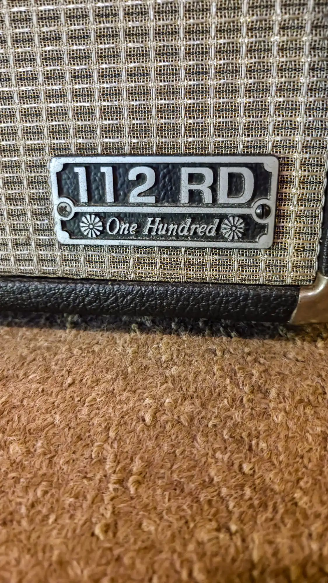 Musicman RD 112  "one hundred"1981 - Vista 6