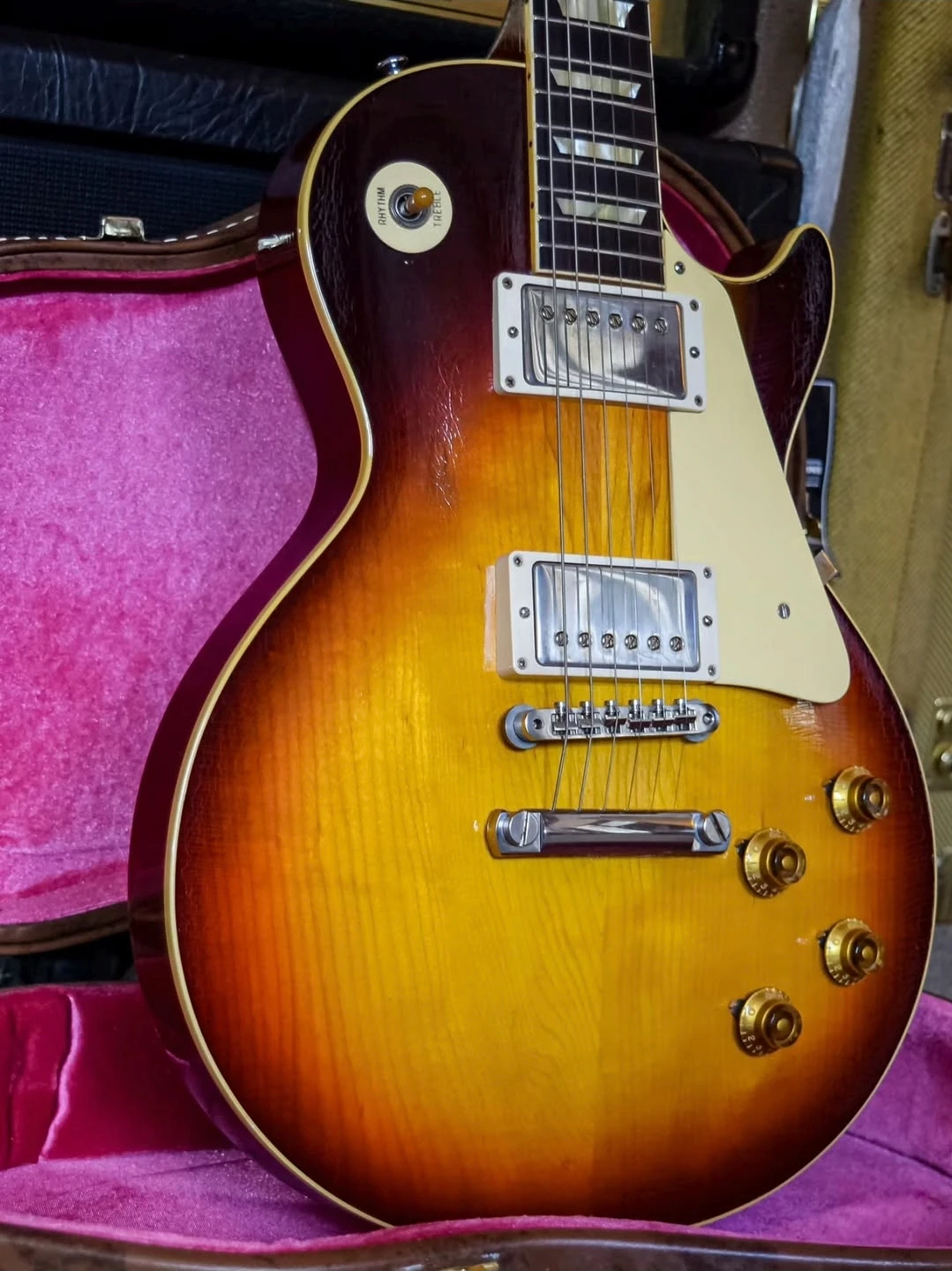 Gibson Les Paul  R8 Murphy Lab Ultra Light Aging  Bourbon Burst - Vista 3