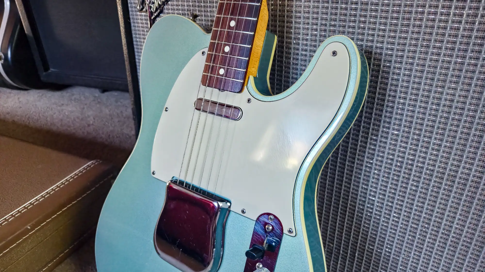 Fender Avri Telecaster Custom 62 - Vista 7